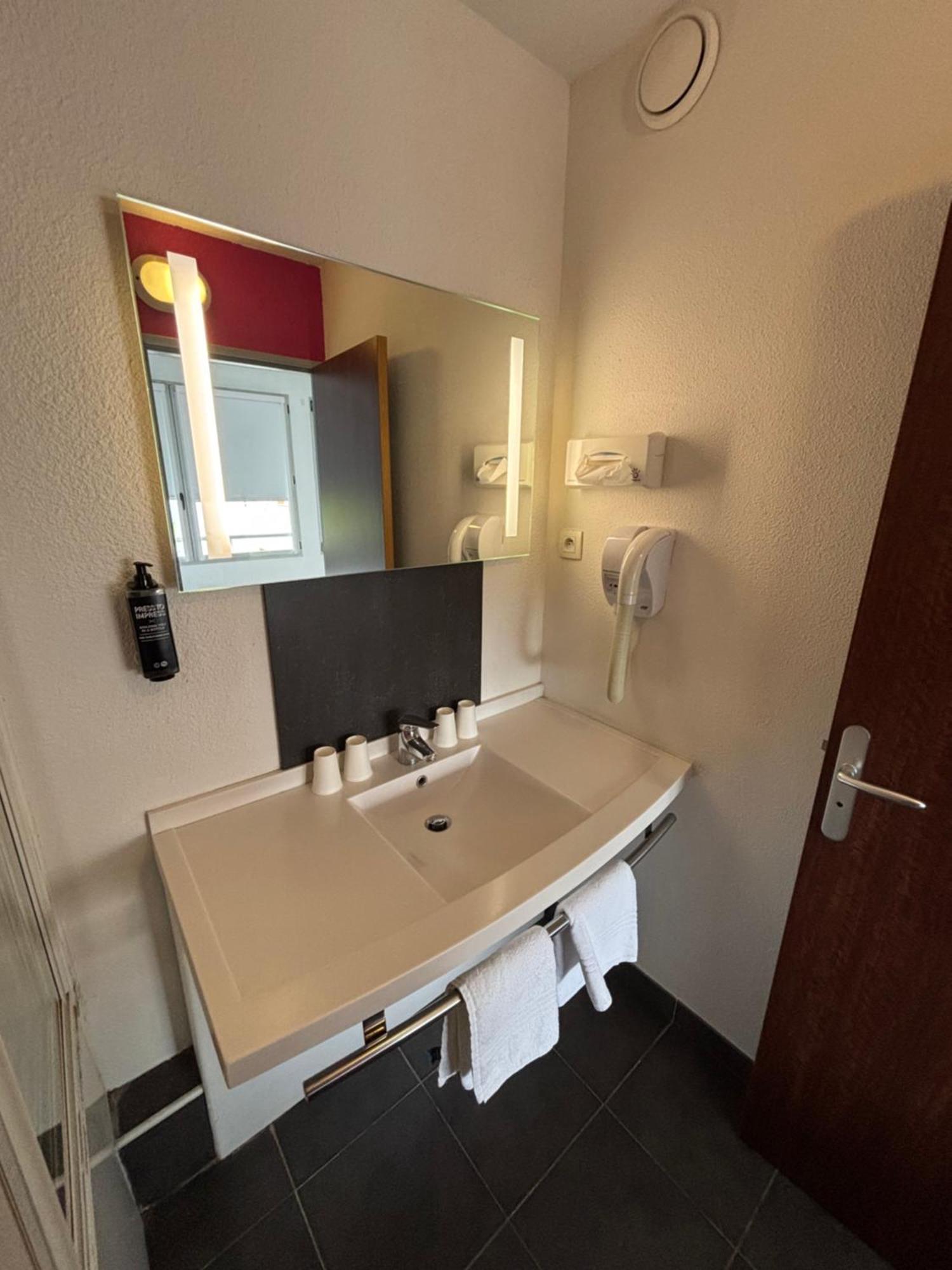 Ibis Styles Bethune Bruay La Buissiere Dış mekan fotoğraf